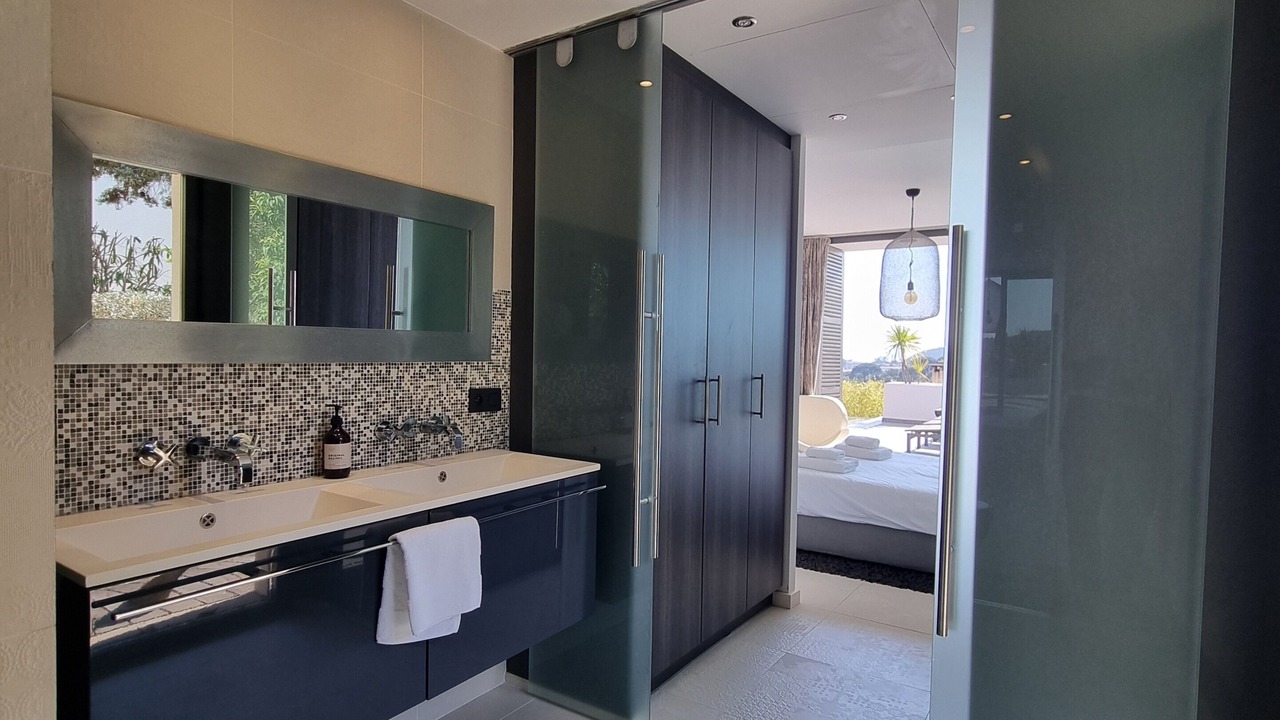Photo of Bedroom in Cavalaire-sur-Mer