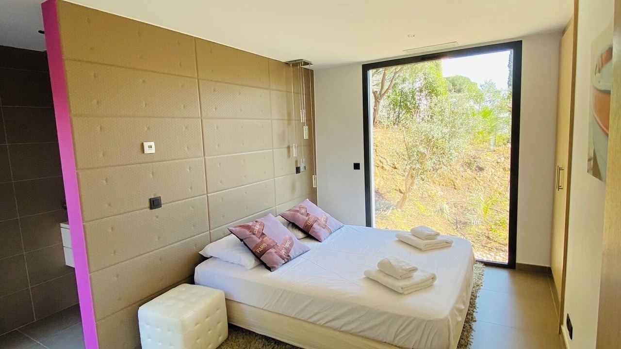 Photo of Bedroom in Cavalaire-sur-Mer