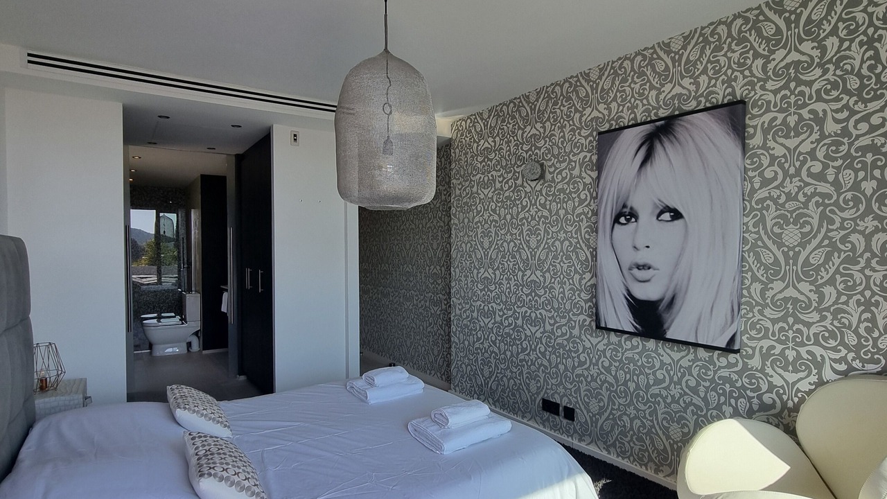 Photo of Bedroom in Cavalaire-sur-Mer