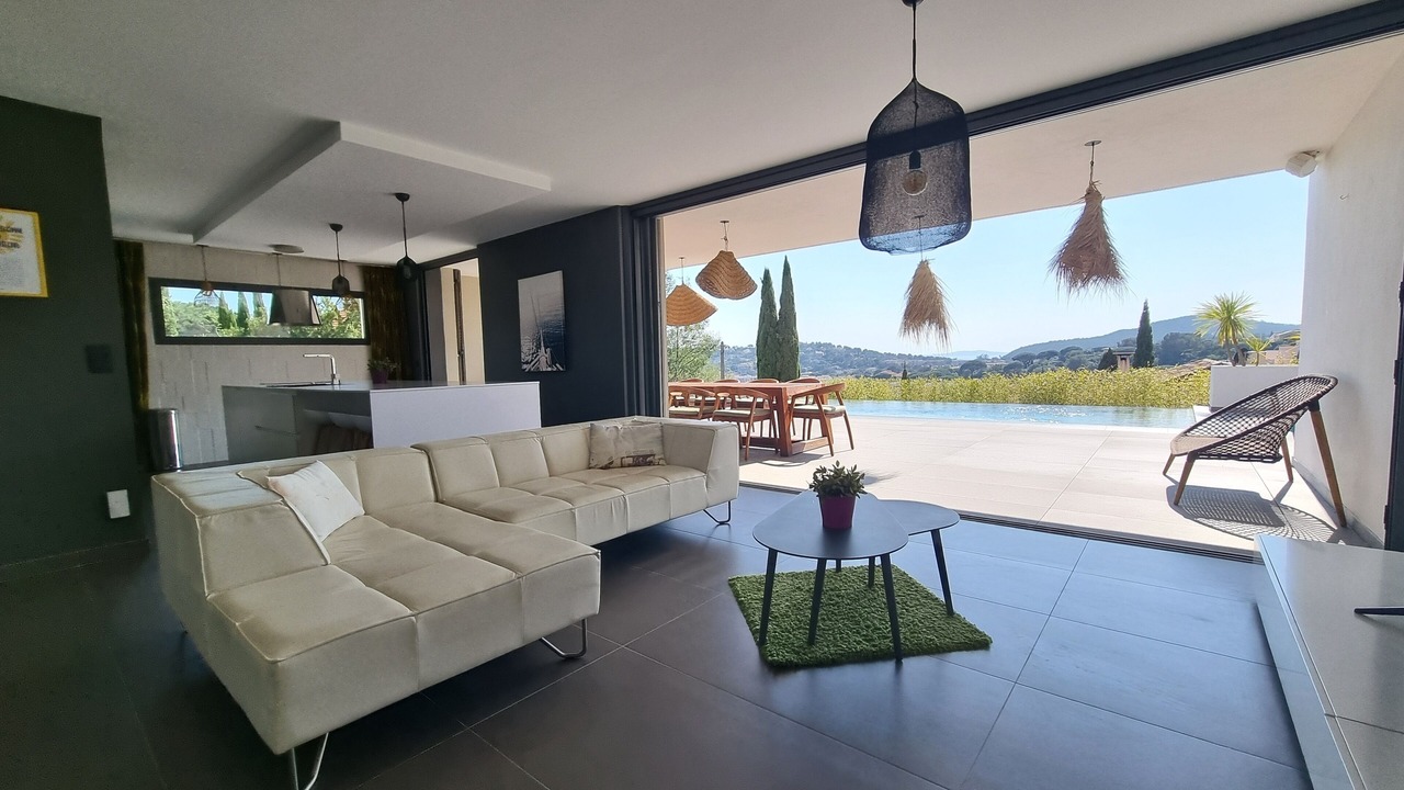 Photo of Livingroom in Cavalaire-sur-Mer