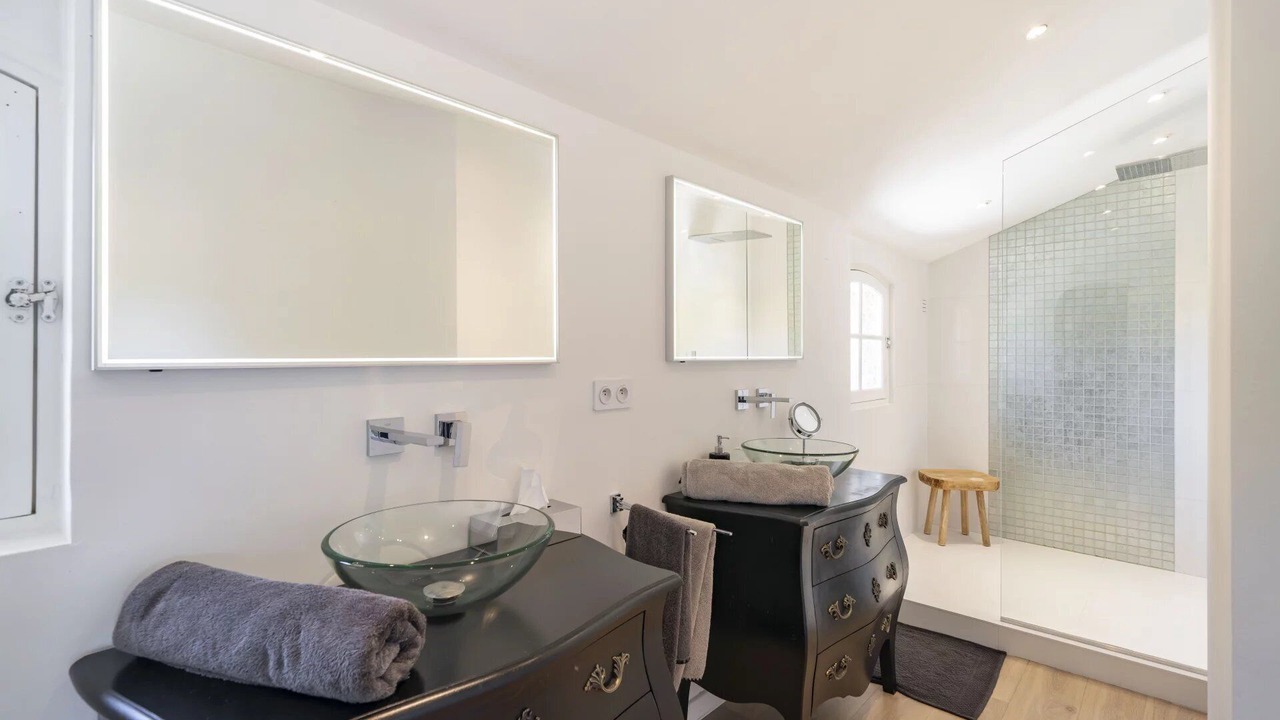 Photo of Bathroom in Les Baraques