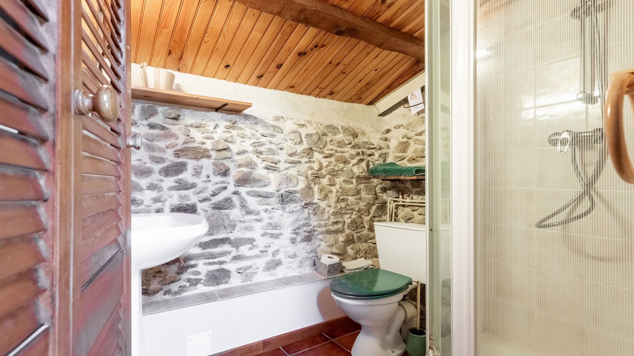 Photo of Bathroom in Collobrieres