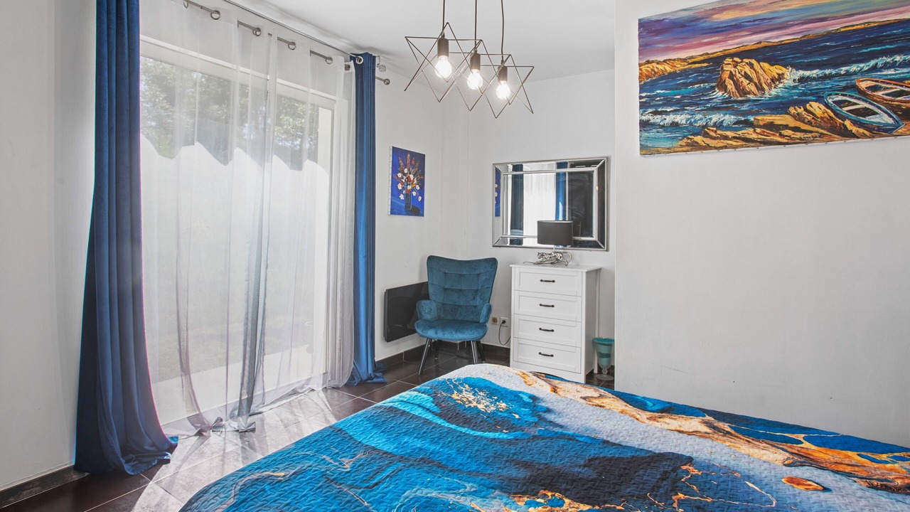 Photo of Bedroom in Montferrat