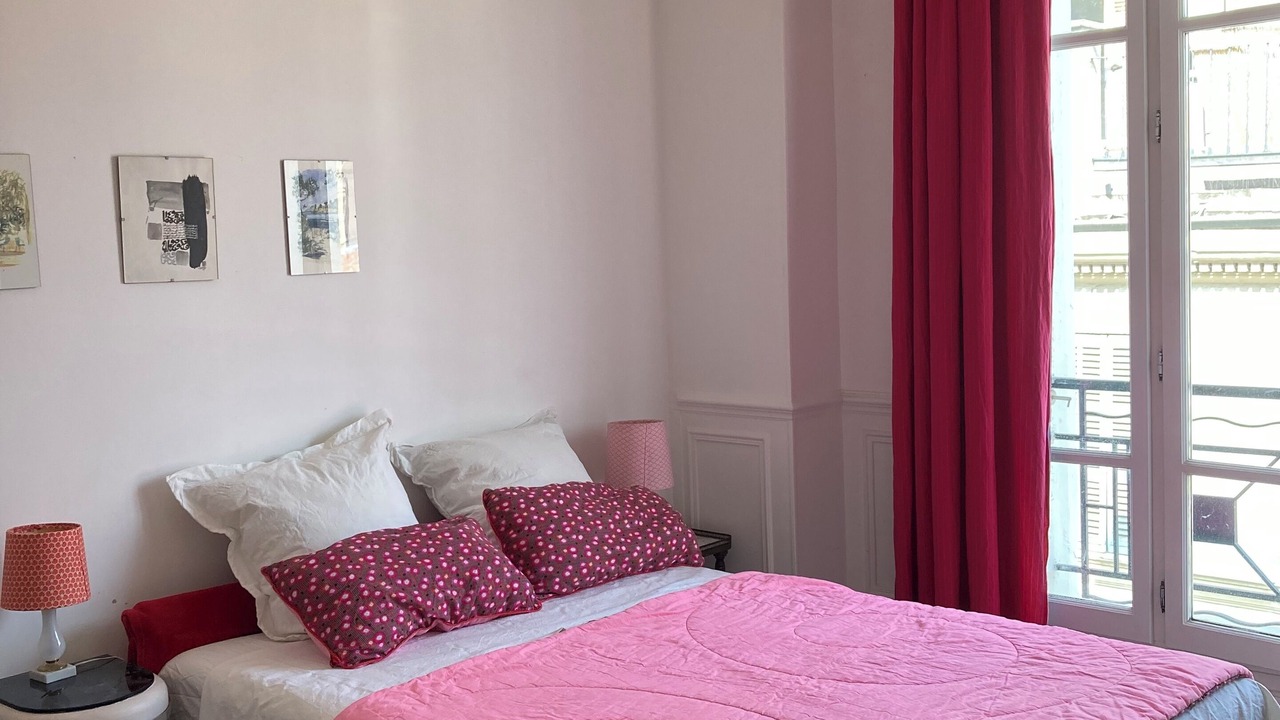 Photo of Bedroom in 1st Arrondissement