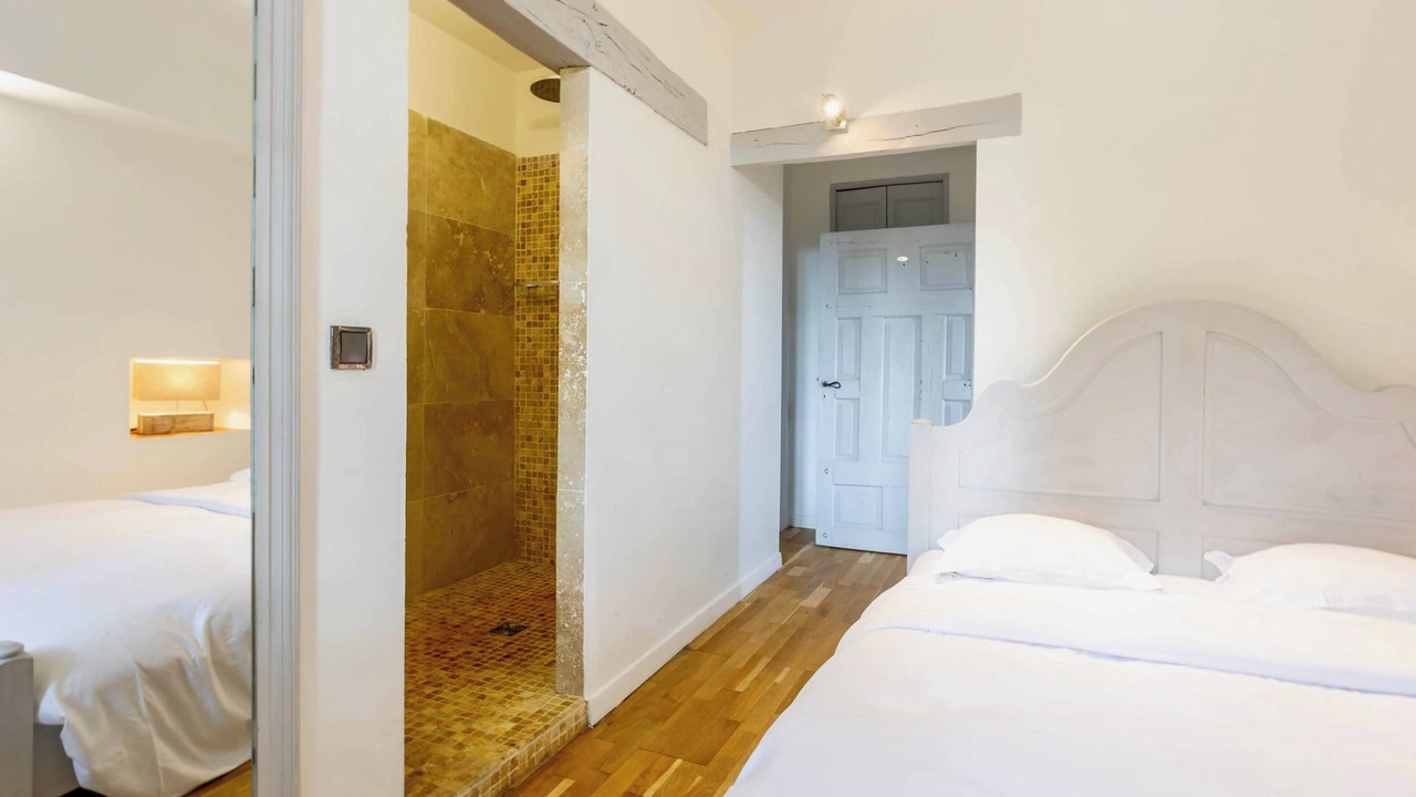 Photo of Bedroom in Bonnieux