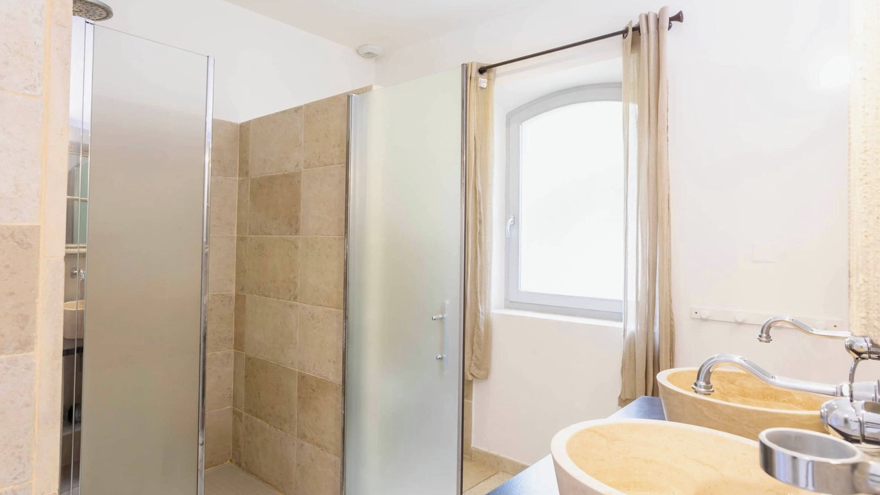 Photo of Bathroom in Bonnieux