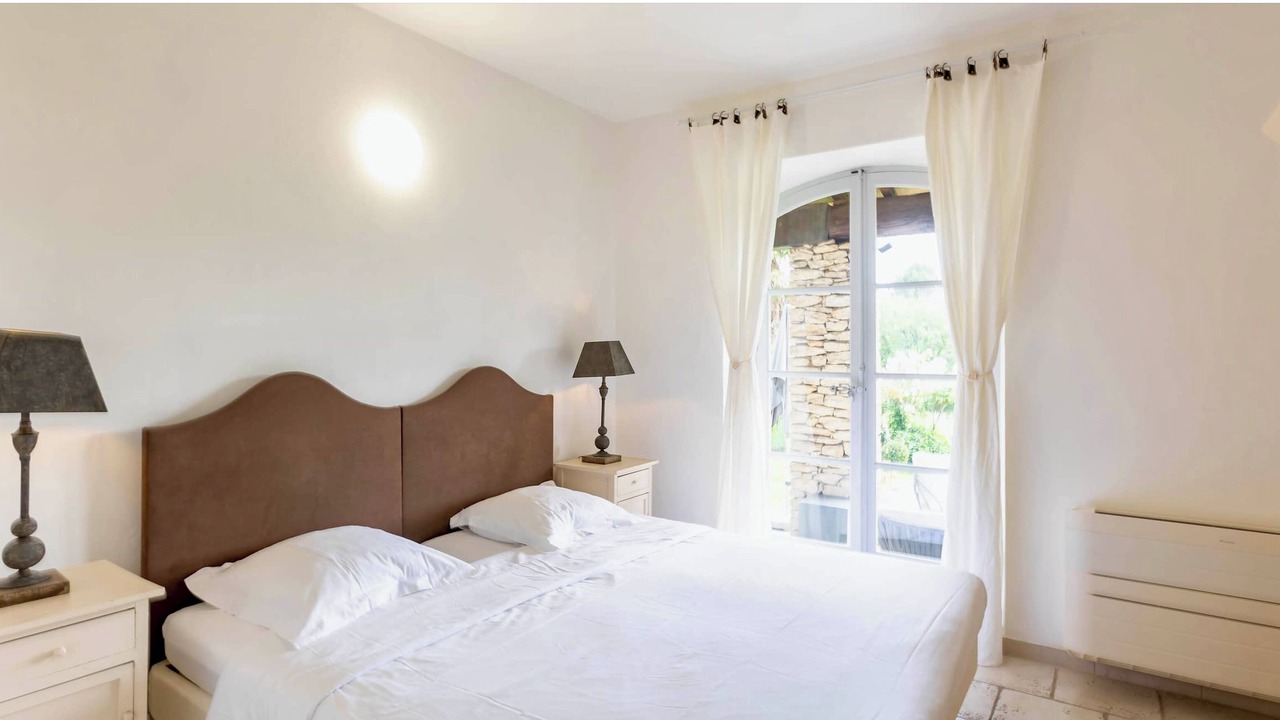 Photo of Bedroom in Bonnieux