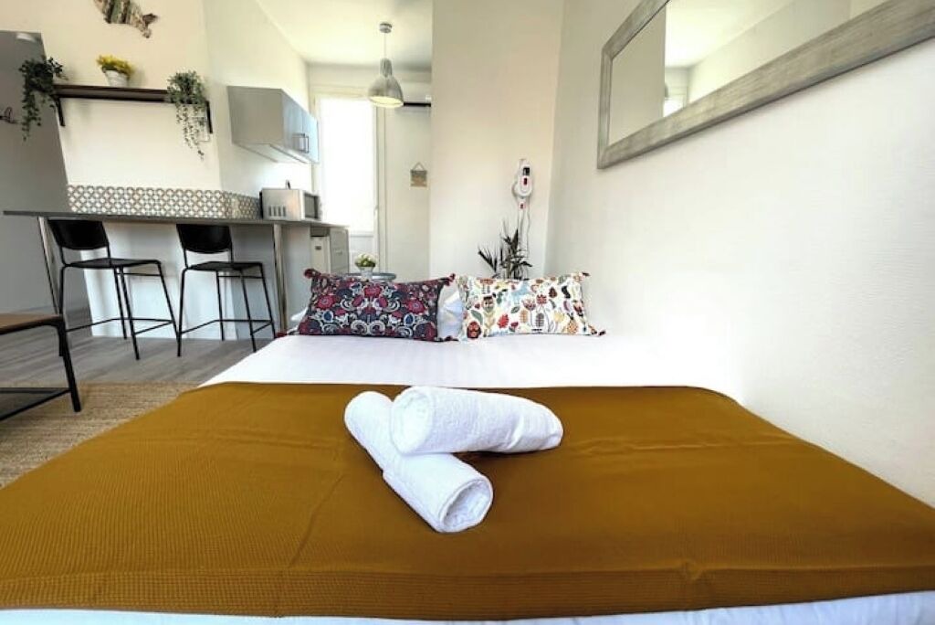 Photo of Bedroom in Le Camas
