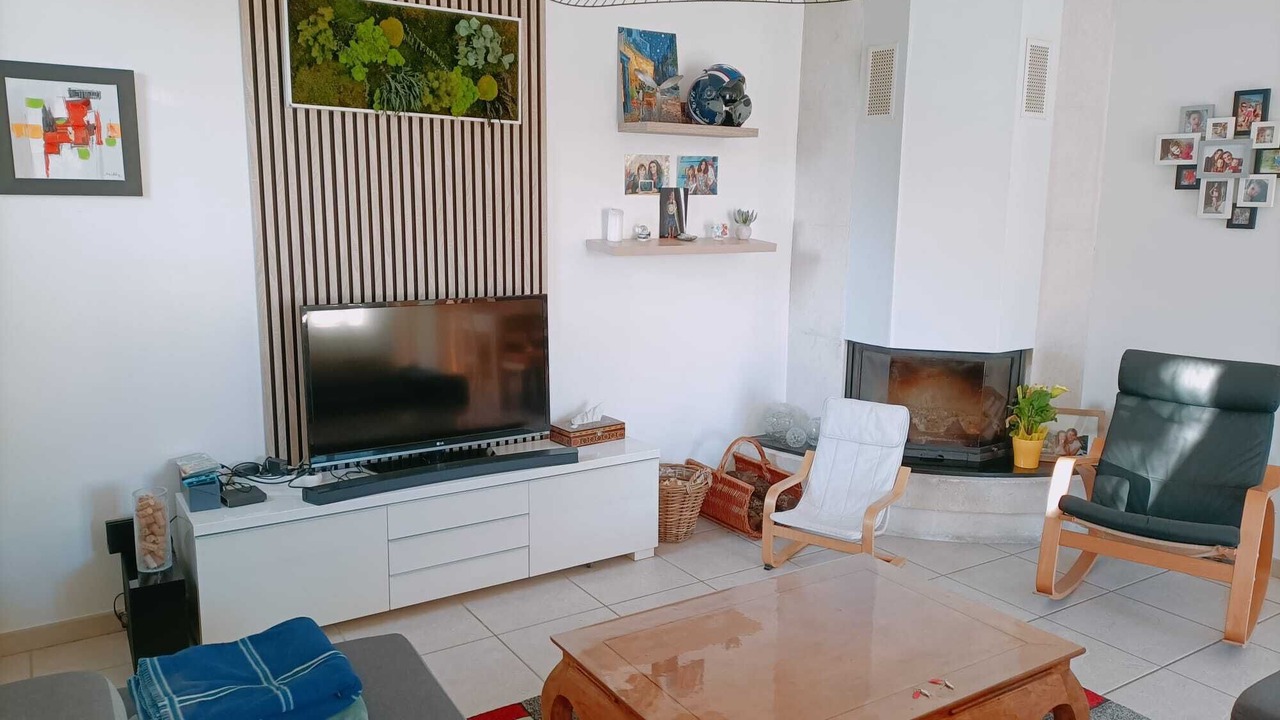 Photo of Livingroom in Senas
