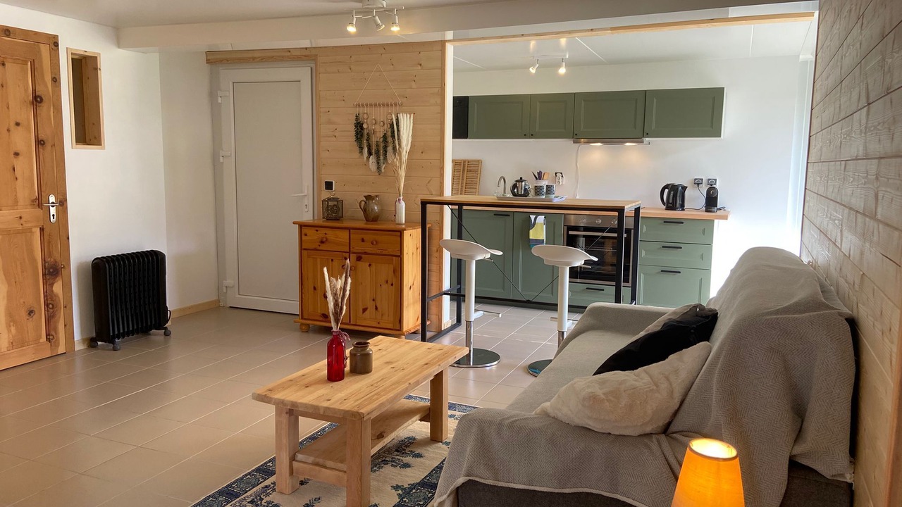 Photo of Livingroom in Saint-Vincent-les-Forts