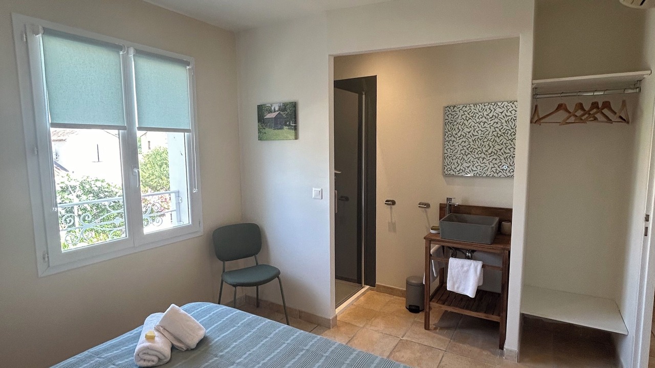 Photo of Bedroom in Arles
