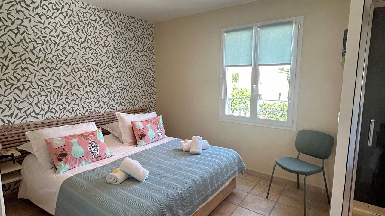 Photo of Bedroom in Arles