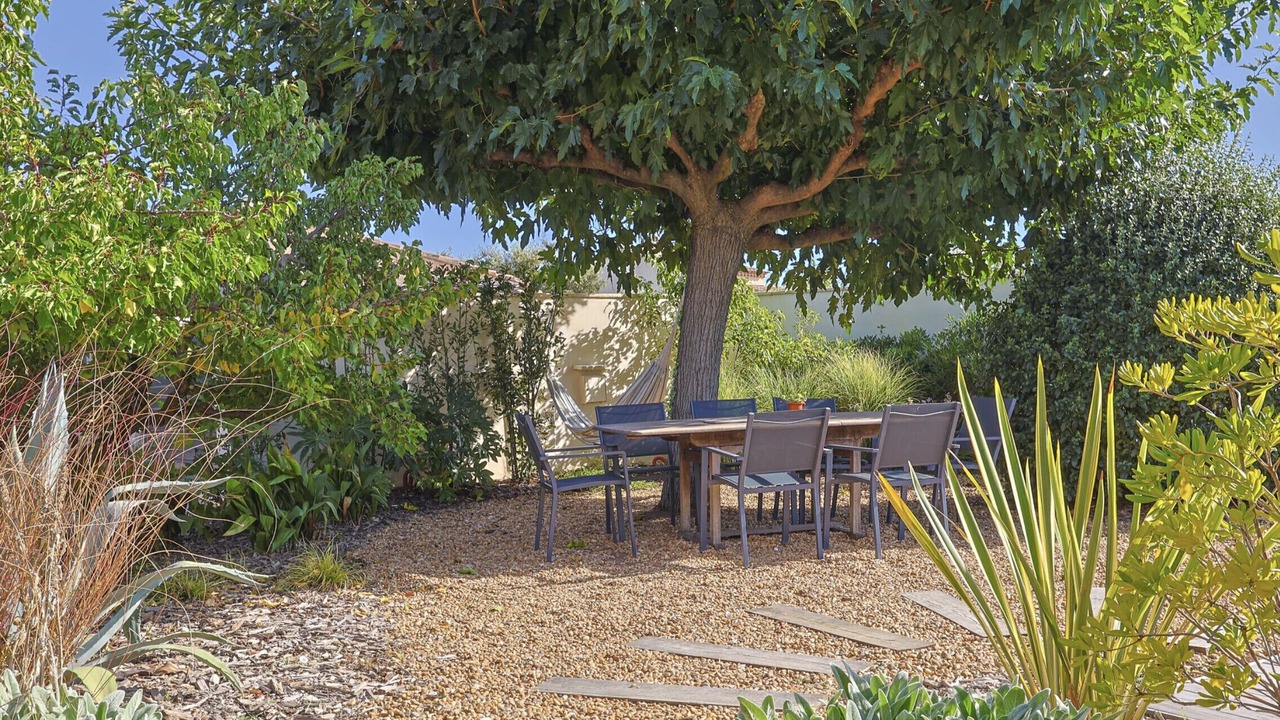 Photo of Outdoor in Eyragues