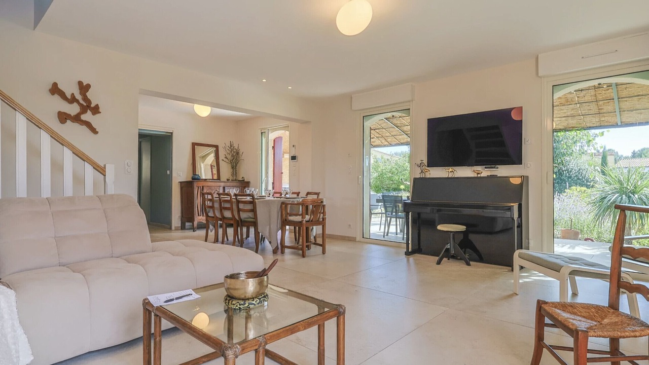 Photo of Livingroom in Eyragues