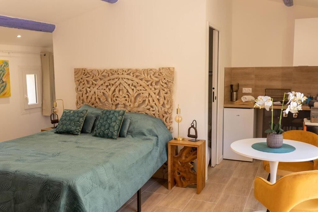 Photo of Bedroom in Flayosc