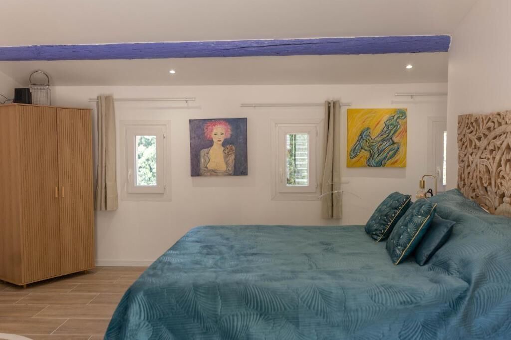 Photo of Bedroom in Flayosc