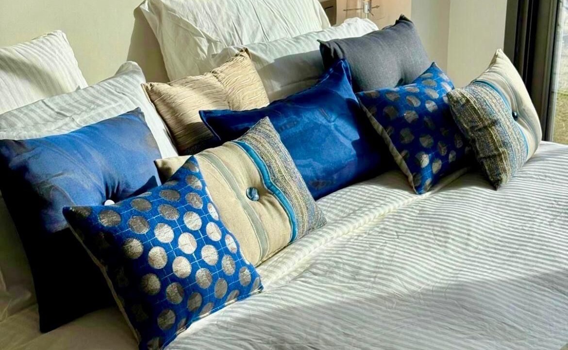 Photo of Bedroom in California - Pezou