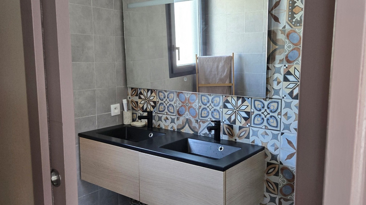 Photo of Bathroom in Vedene