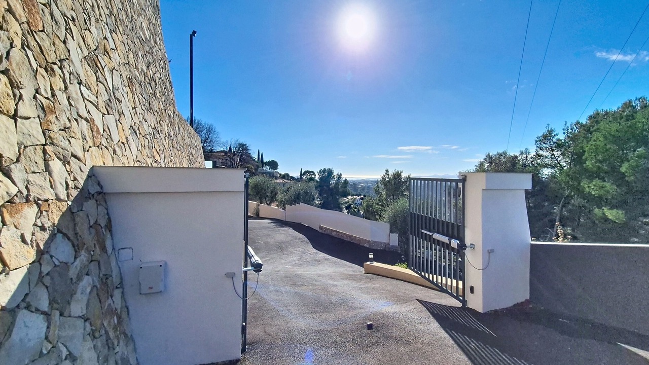 Photo of Outdoor in Aspremont