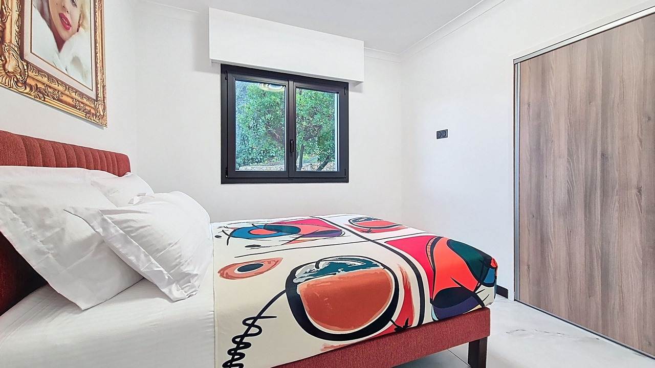 Photo of Bedroom in Aspremont