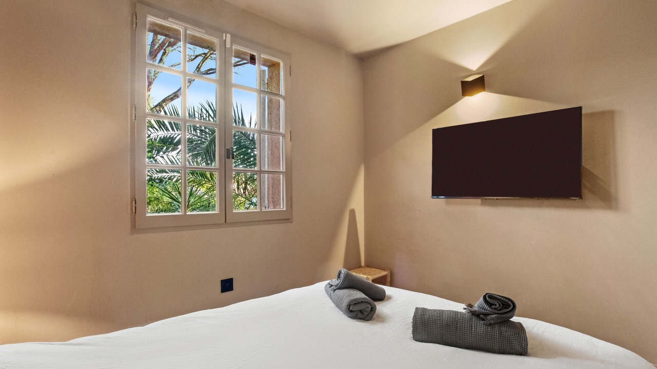 Photo of Bedroom in Gassin
