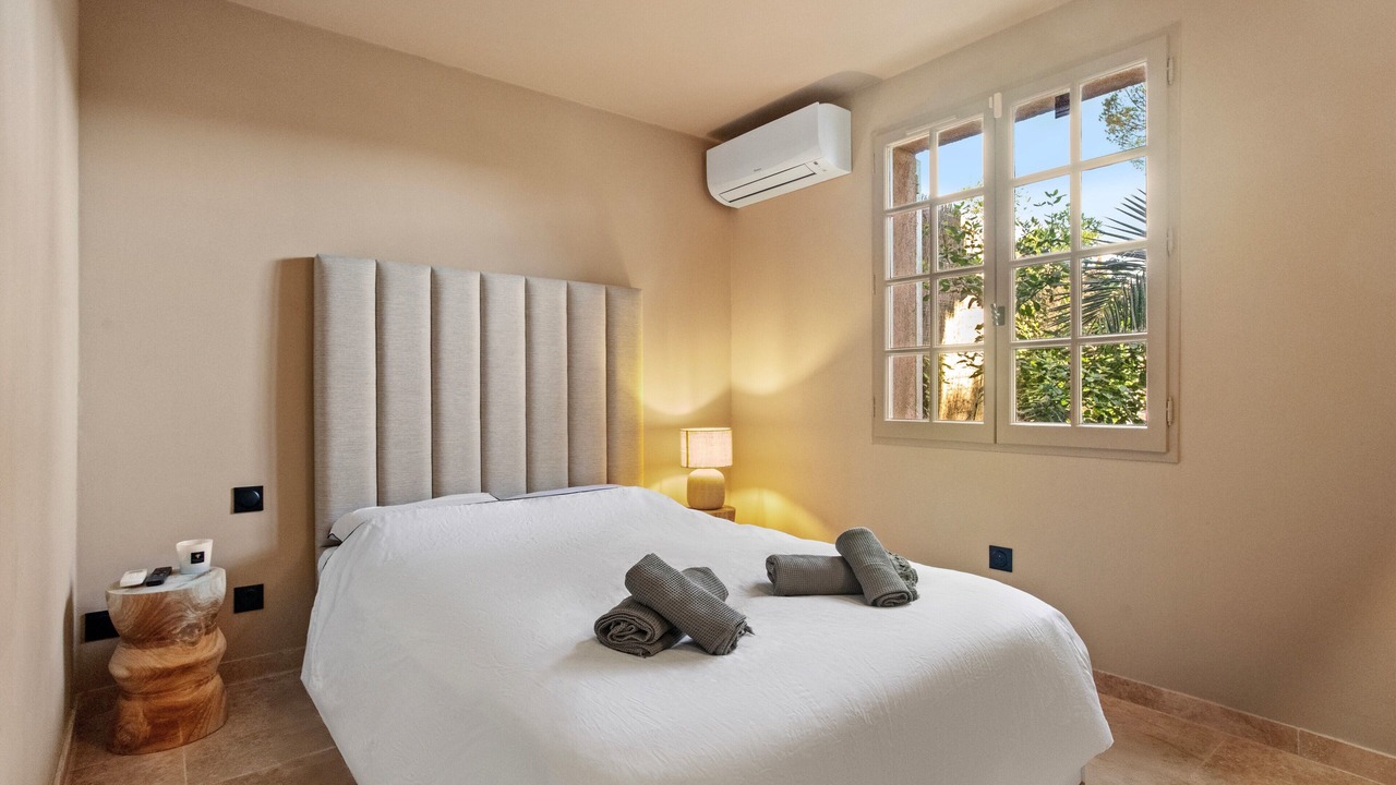 Photo of Bedroom in Gassin