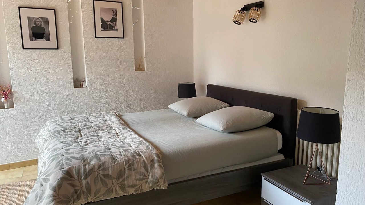 Photo of Bedroom in Avignon