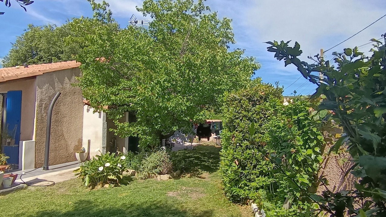 Photo of Outdoor in Saint-Chamas