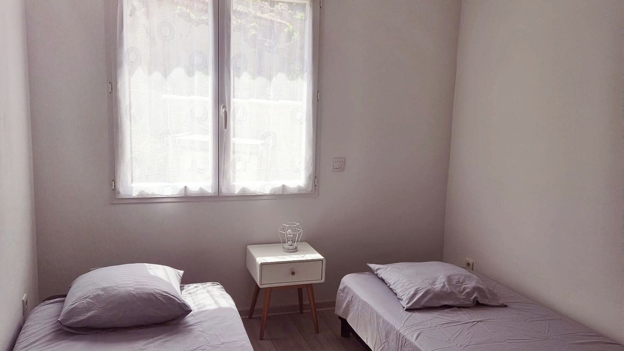 Photo of Bedroom in Saint-Chamas