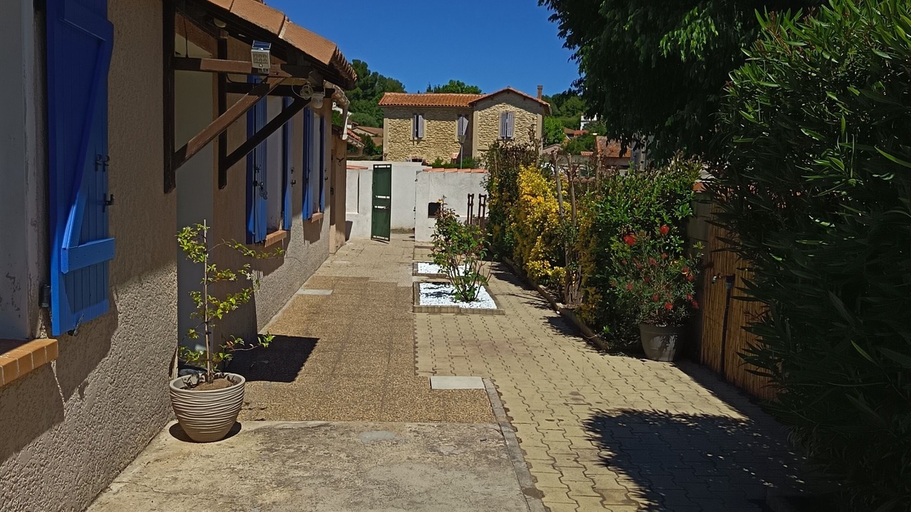 Photo of Outdoor in Saint-Chamas
