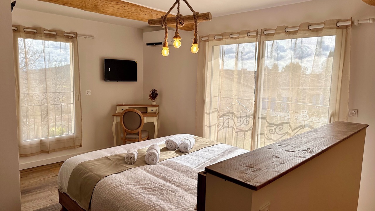Photo of Bedroom in Pierrevert