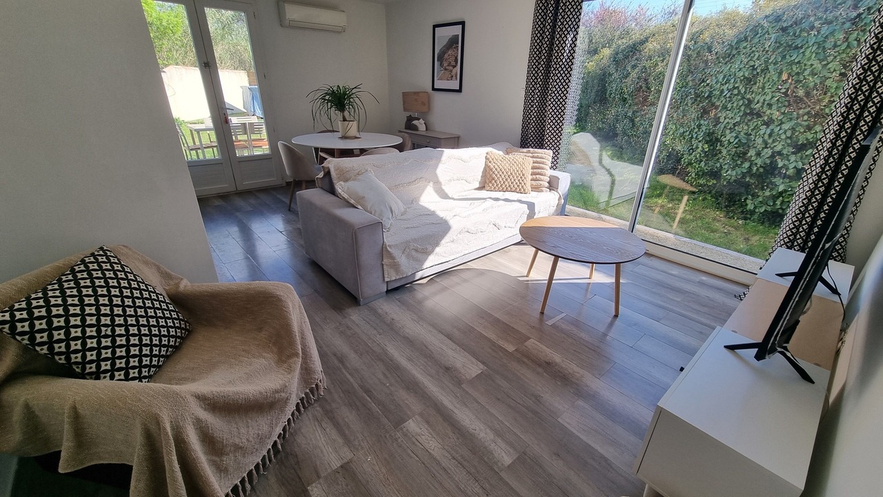 Photo of Livingroom in Arles