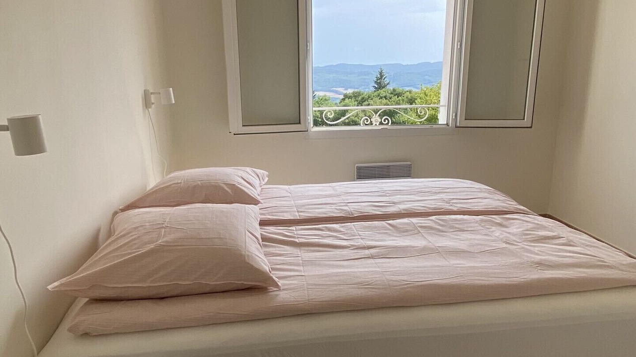 Photo of Bedroom in Reillanne