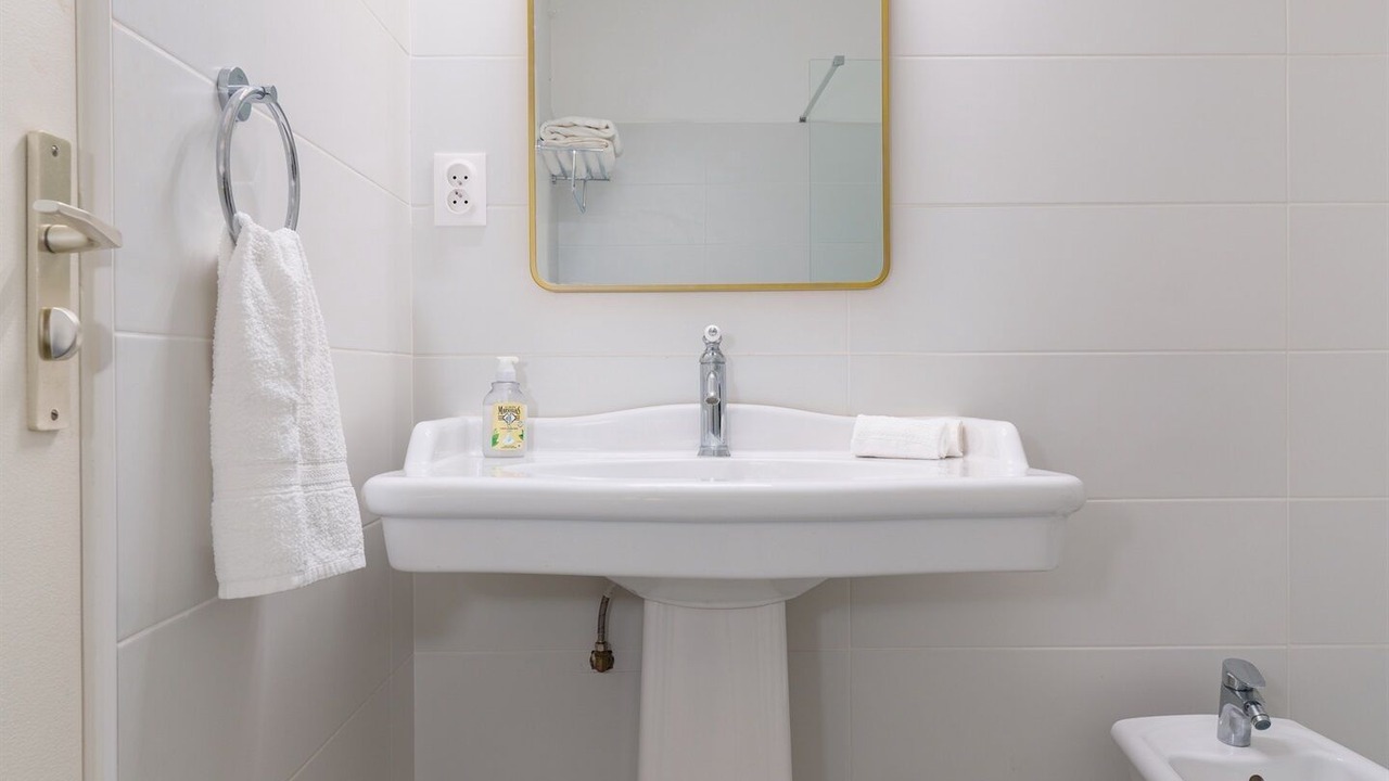 Photo of Bathroom in Carnot