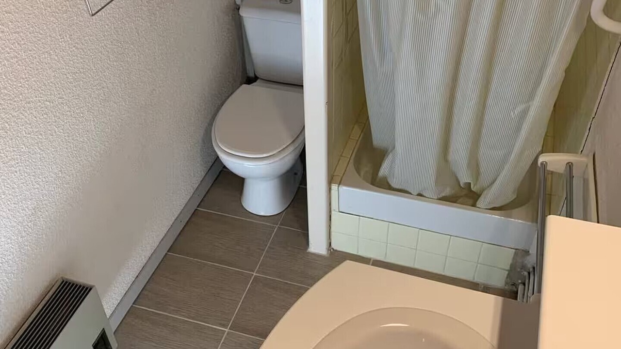 Photo of Bathroom in Enchastrayes