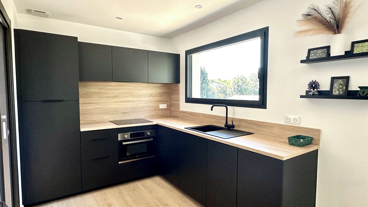 Photo of Kitchen in Roquefort-les-Pins