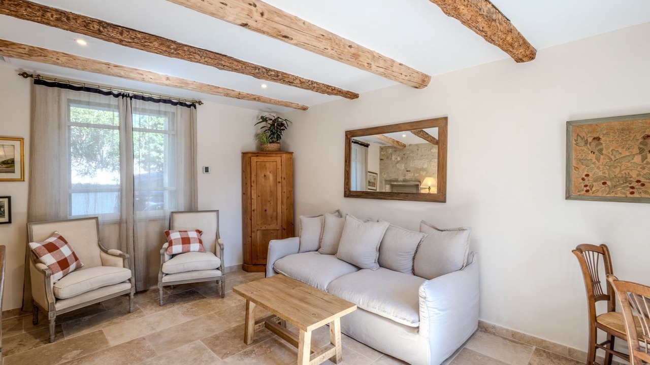Photo of Livingroom in Maillane