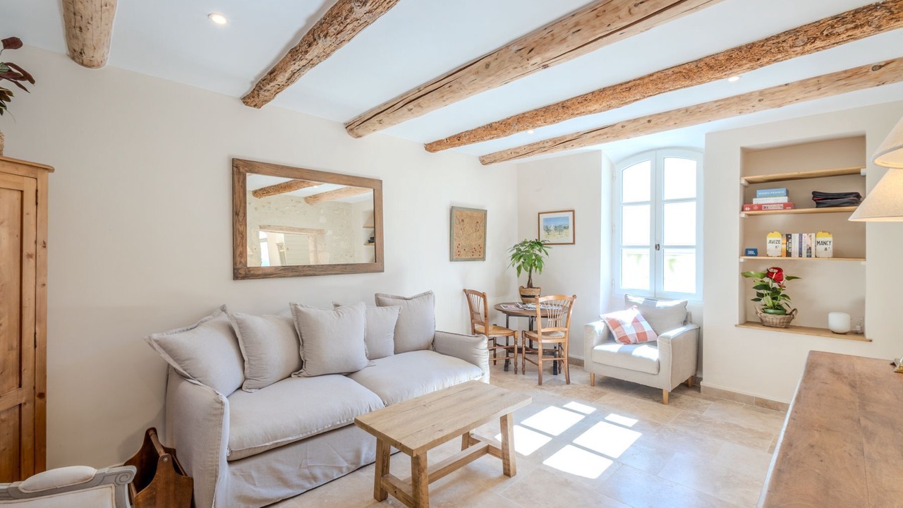 Photo of Livingroom in Maillane