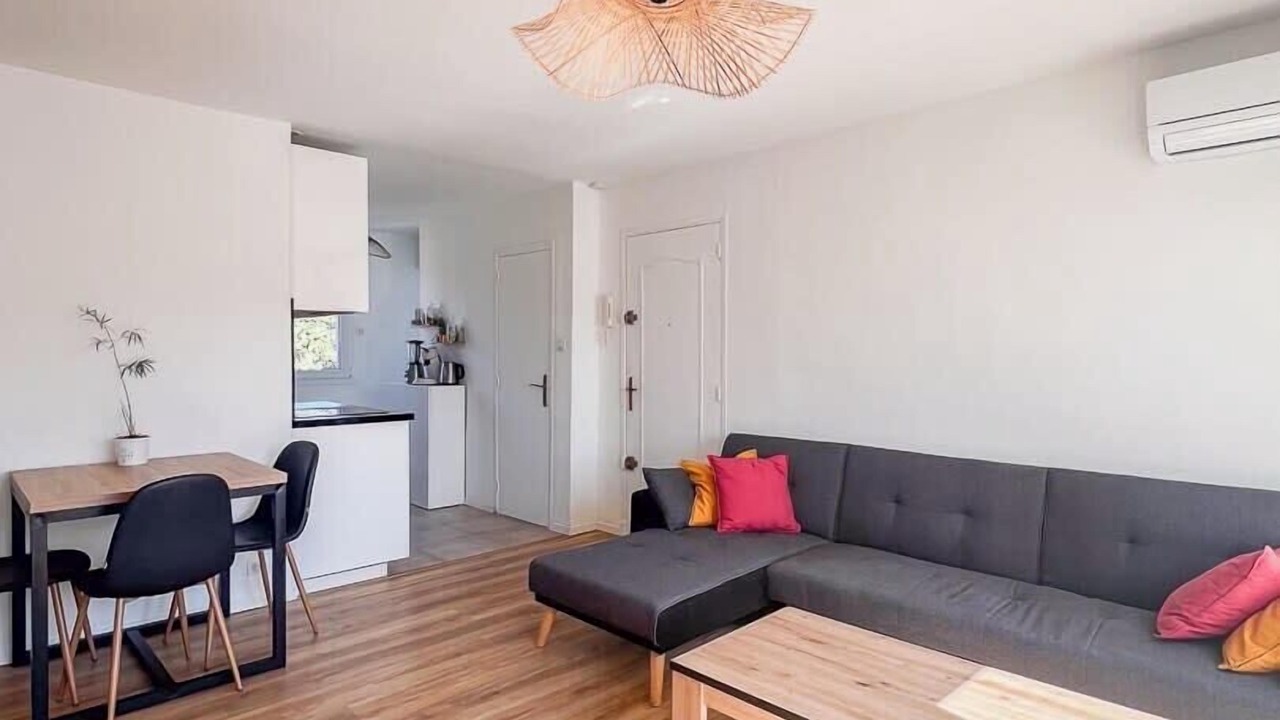 Photo of Livingroom in Les Baumettes