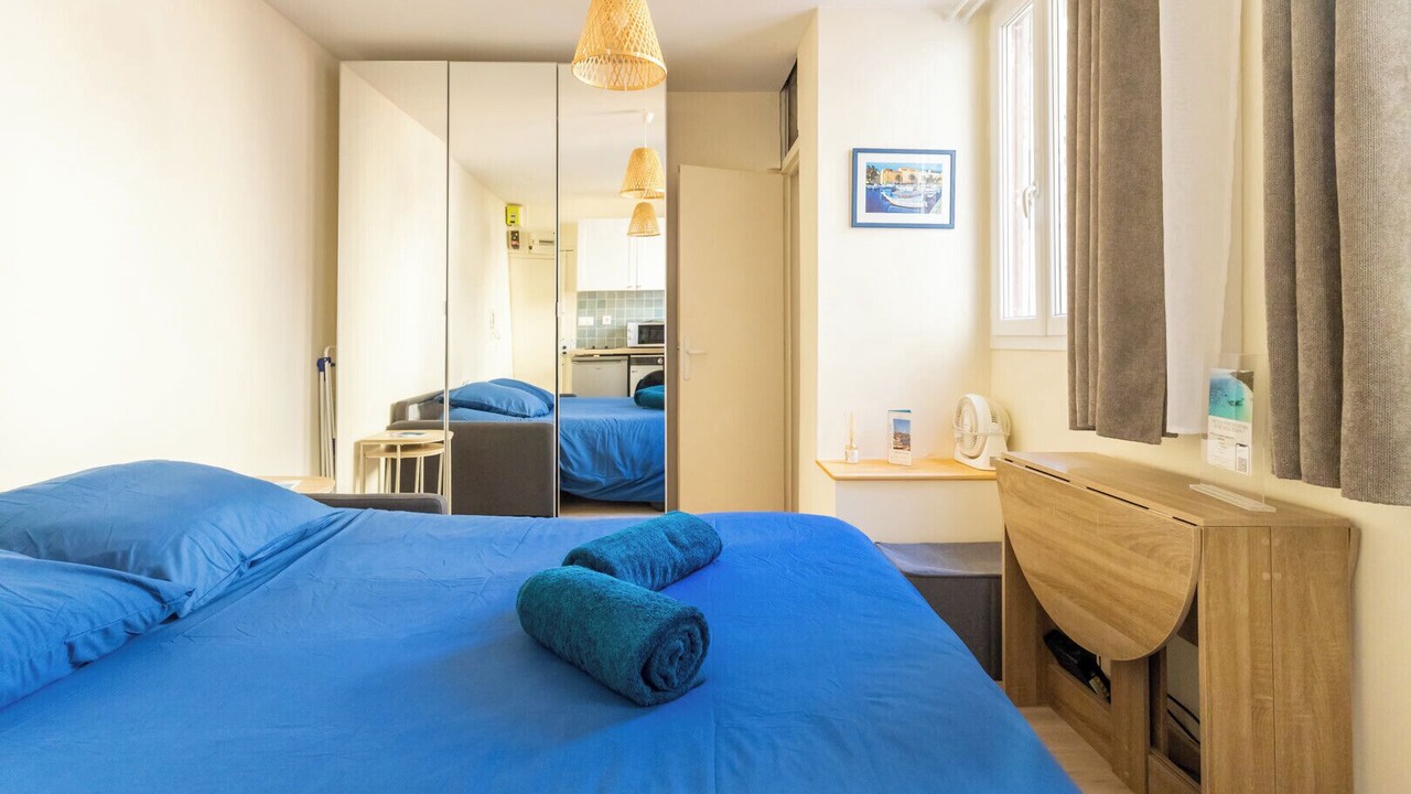 Photo of Bedroom in 5th Arrondissement