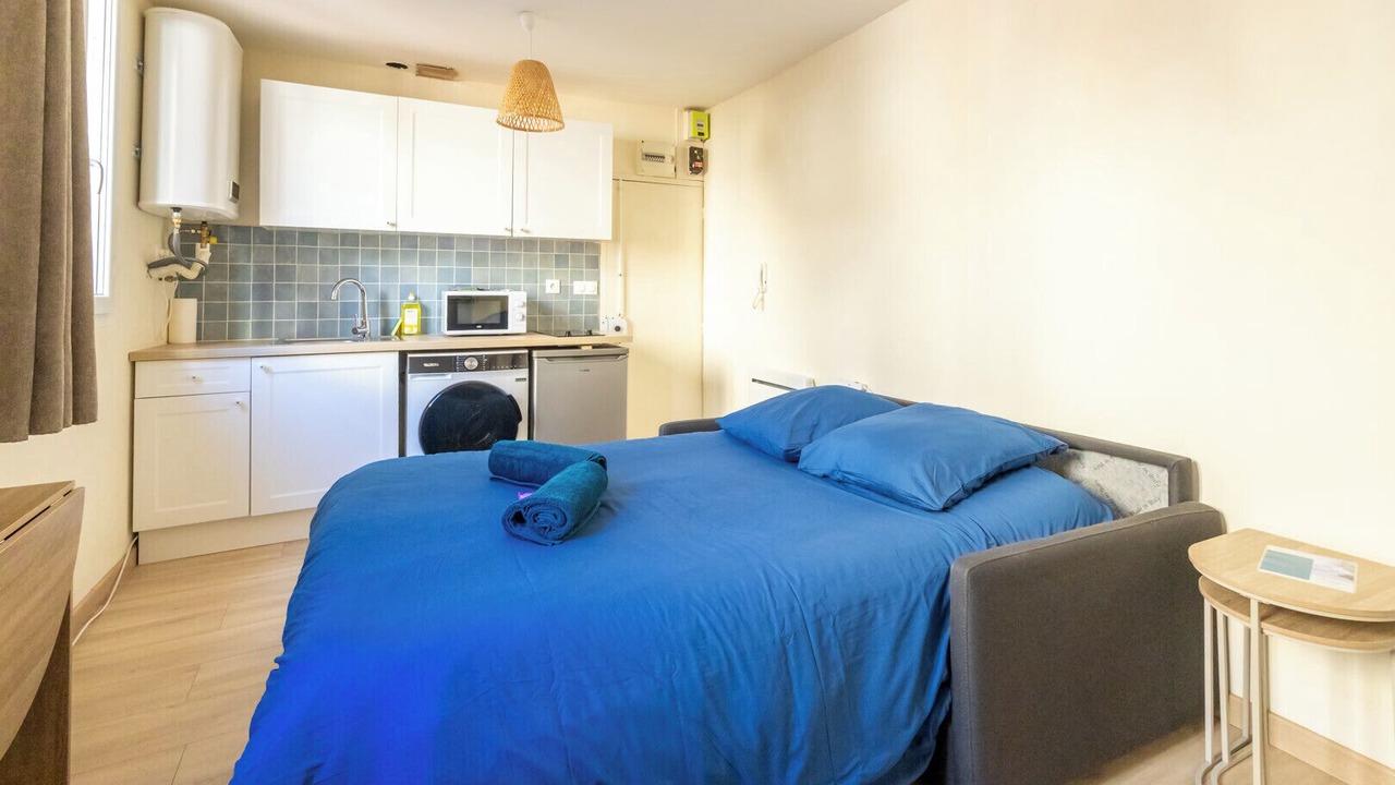 Photo of Bedroom in 5th Arrondissement