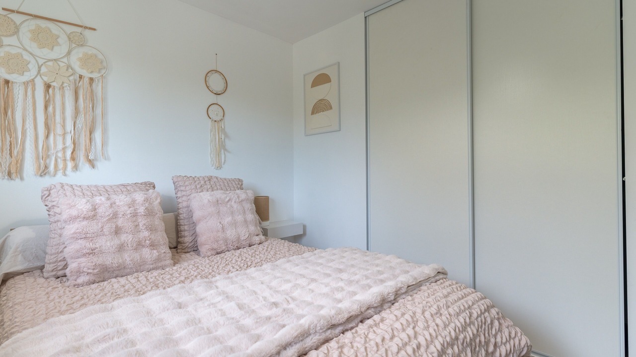 Photo of Bedroom in Rousset