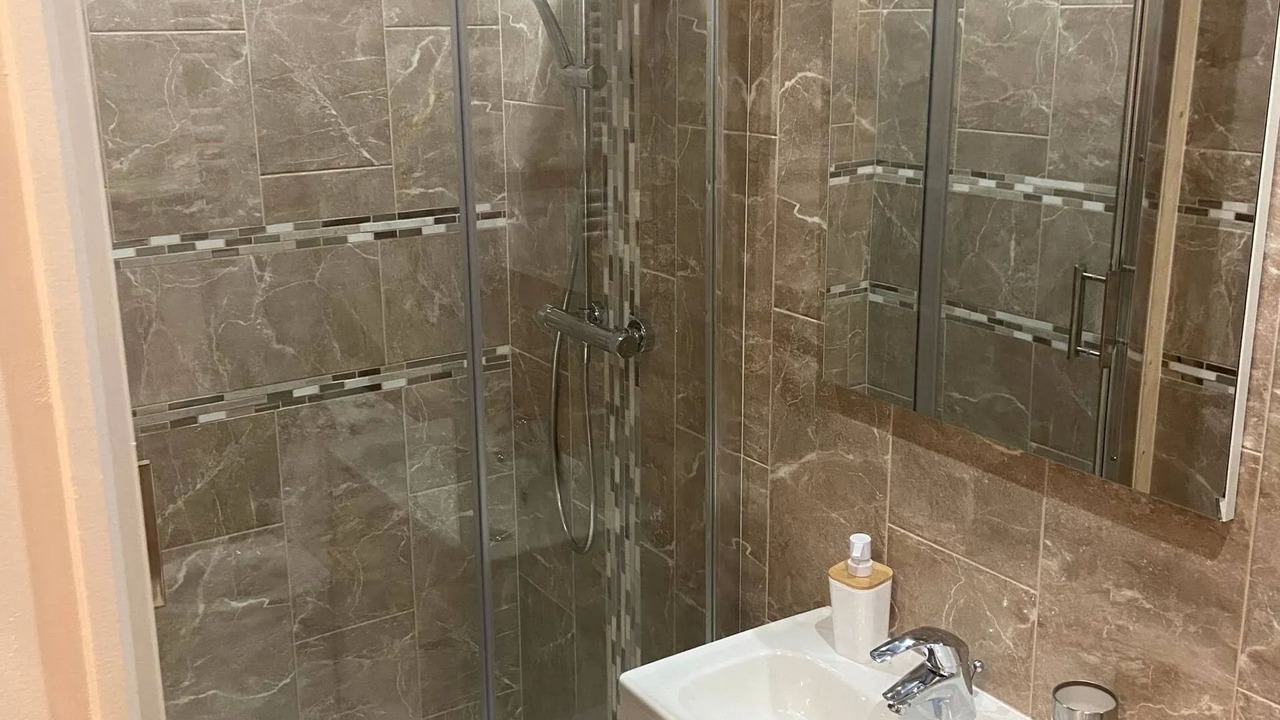Photo of Bathroom in Drap