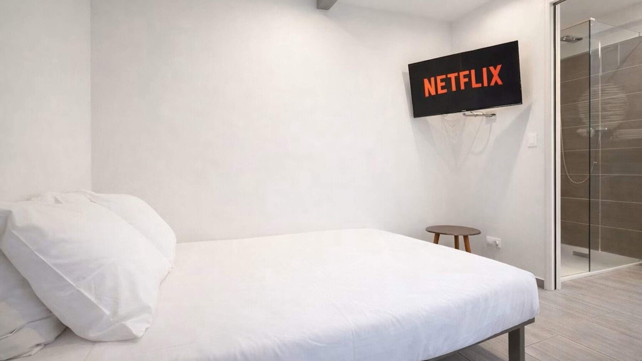 Photo of Bedroom in Avignon City Centre