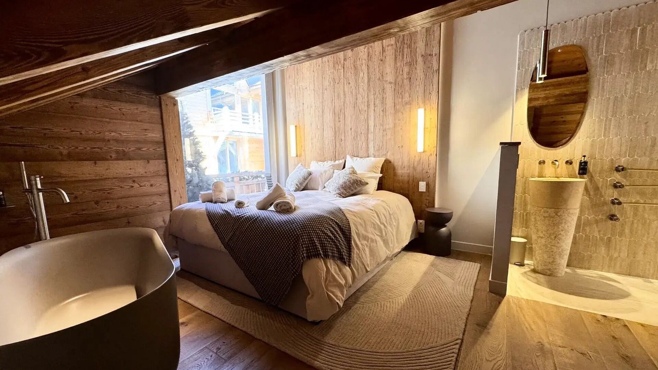 Photo of Bedroom in Vars