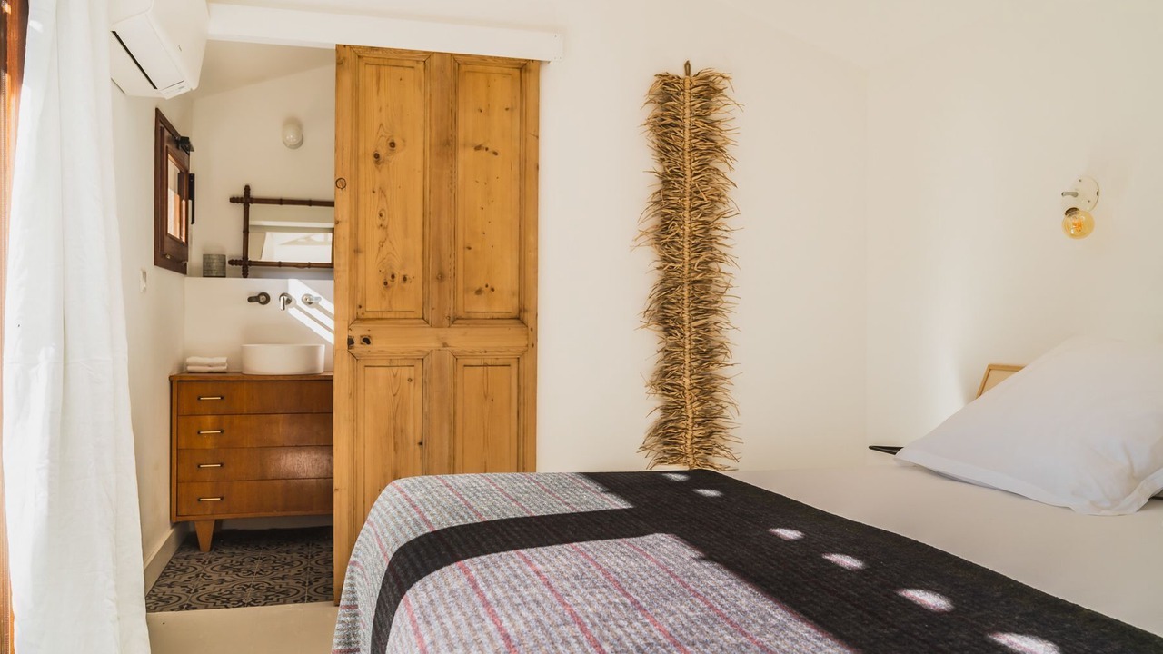 Photo of Bedroom in Velleron