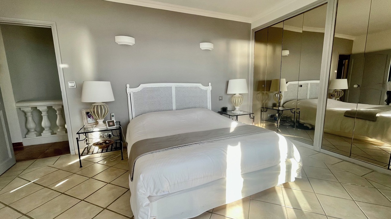 Photo of Bedroom in Hyeres
