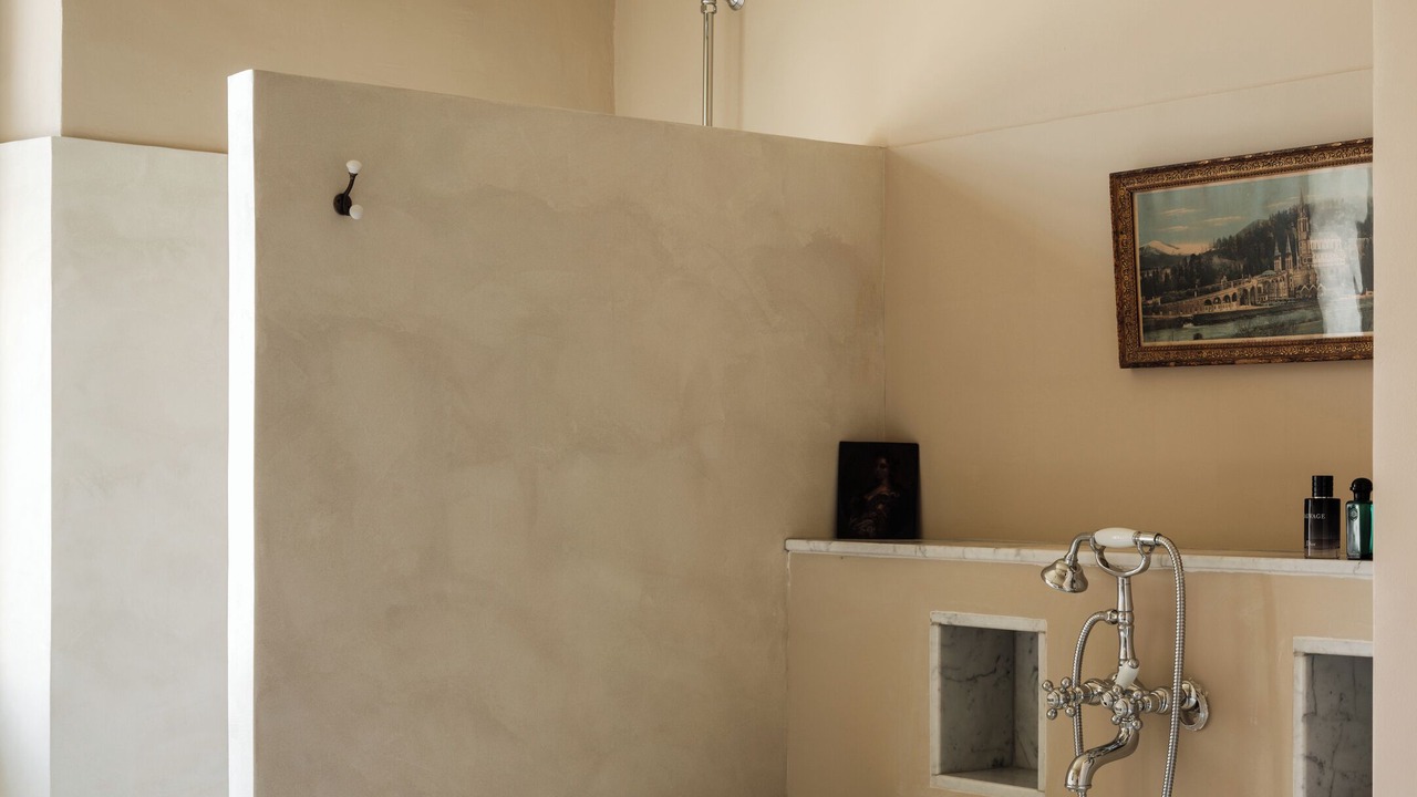 Photo of Bathroom in Eyragues