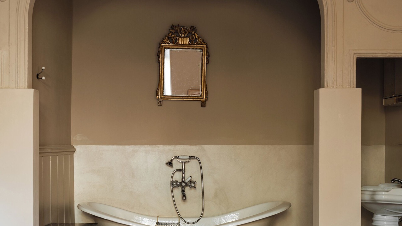 Photo of Bathroom in Eyragues