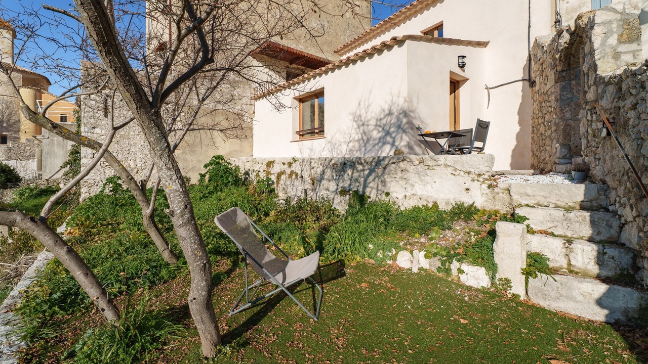 Photo of Outdoor in Coursegoules